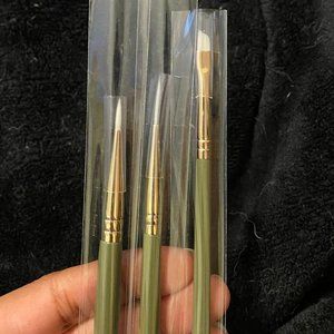 Spectrum x Katie Jane Hughes 22, 23, 24 (eyeliner)